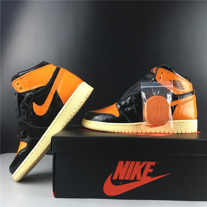 Air Jordan 1 Retro High Shattered Backboard 3.0 – 555088-028