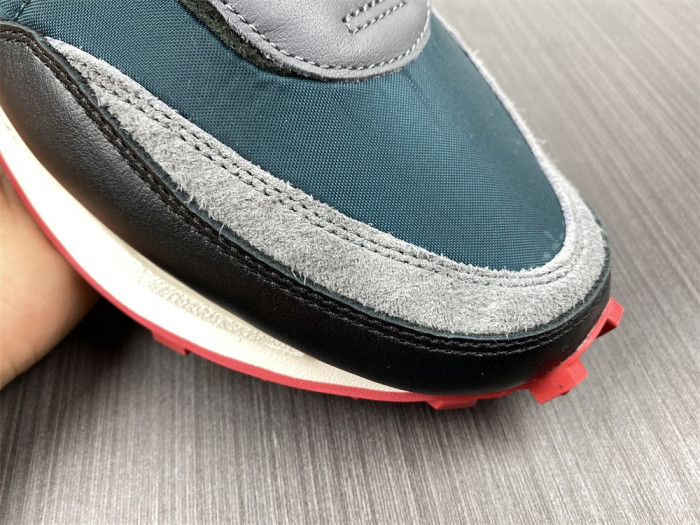 sacai x Undercover x LDWaffle ‘Midnight Spruce University Red’ DJ4877-300