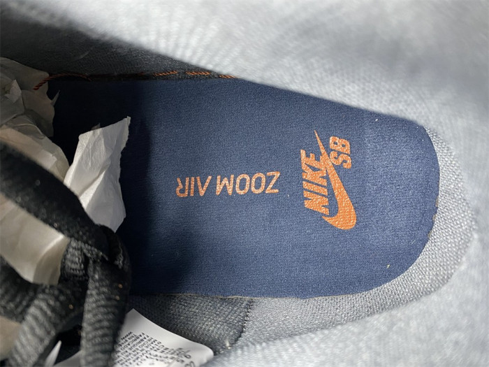 Gundam x Nike SB Dunk High “Banshee” DH7717-400