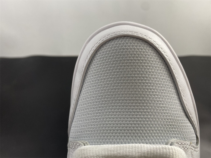 NIKE SB DUNK LOW “LASER BLUE” BQ6817-101